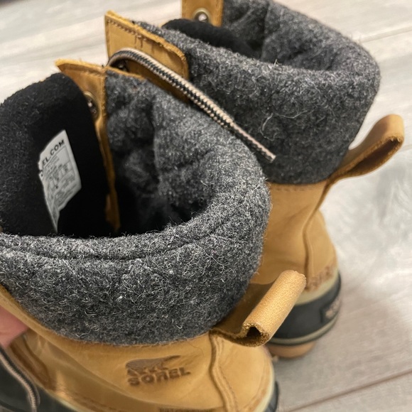 Sorel winter boots size 8 - Picture 7 of 7
